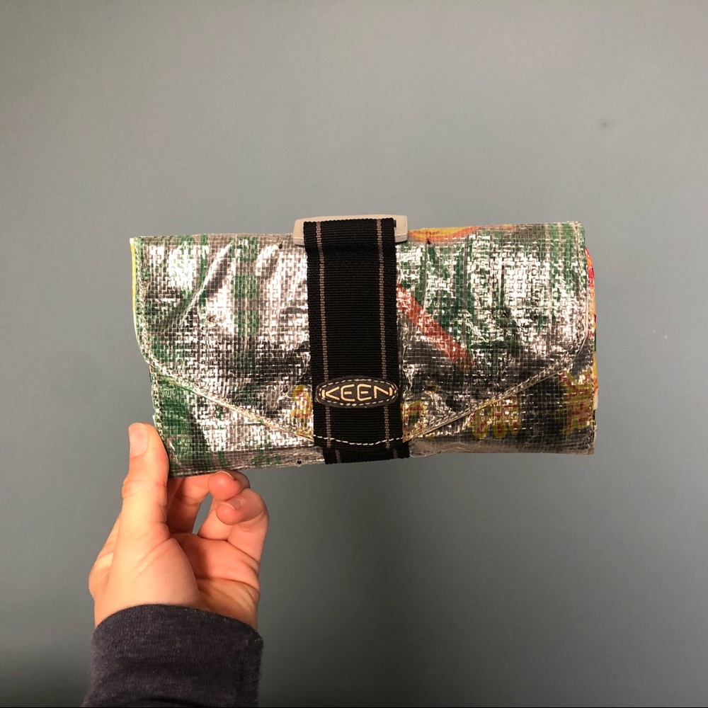 Keen Recycled Material Wallet, Water Resistant NEW